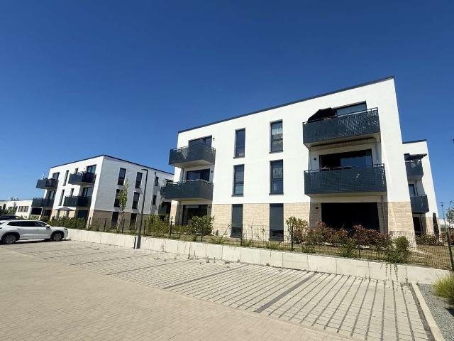 Hochwertige 2 Raumwohnung mit Vollbad, Terrasse, Fahrstuhl und Stellplatz mgl.. !