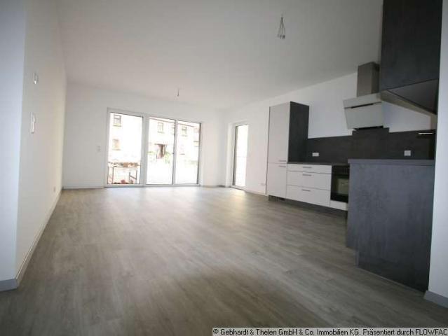 hochwertige 2 Raum Wohnung Erstbezug, mit Terrasse und Einbauküche