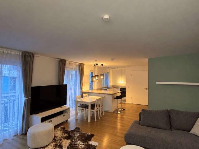 Hochwertige 2 Zimmer Wohnung mit Balkon in absoluter Toplage – Domstraße, Köln Altstadt Nord