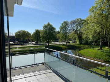 Hochwertige 2 Zimmer Wohnung mit Balkon in bester Lage!