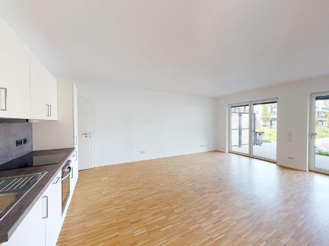 Hochwertige 2 Zimmer Wohnung mit Einbauküche und Terrasse