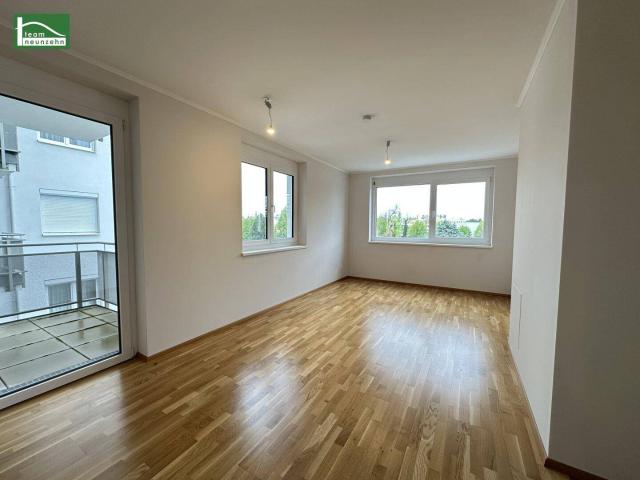 Hochwertige 2 Zimmer Wohnung mit großem Balkon nahe S Bahn und Schwechat Zentrum! GEMEINSCHAFTLICHE DACHTERRASSE!