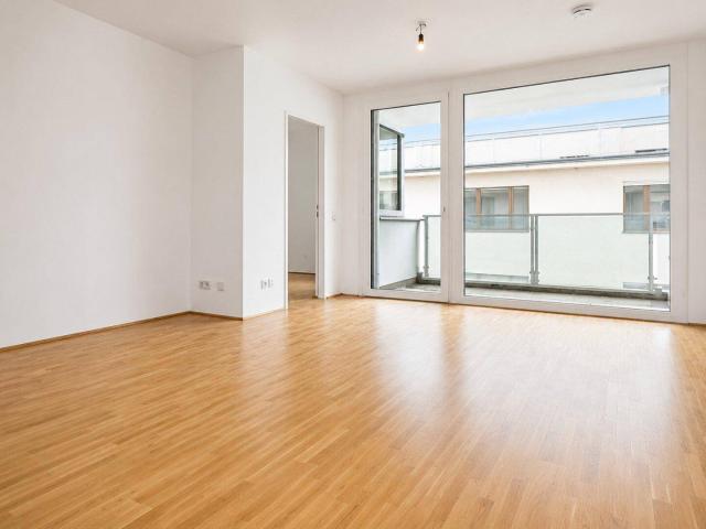 hochwertige 2 Zimmer Wohnung mit Loggia und Garage! U4 Nähe