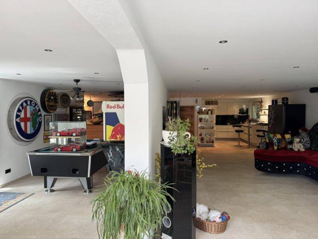 Hochwertige 2 Zimmer Wohnung mit Sonnenterrasse & Panoramablick in begehrter Lage von Aldrans