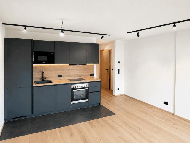 Hochwertige 2 Zimmer Wohnung im Erstbezug mit Balkon