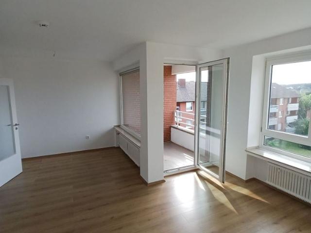 Hochwertige 2 Zimmer Wohnung im 2. Stock mit Balkon in Rheine