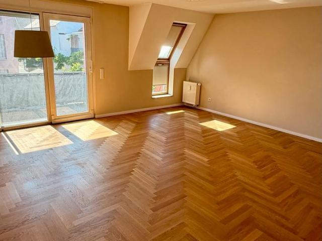 Hochwertige 2 Zimmer Eigentumswohnung