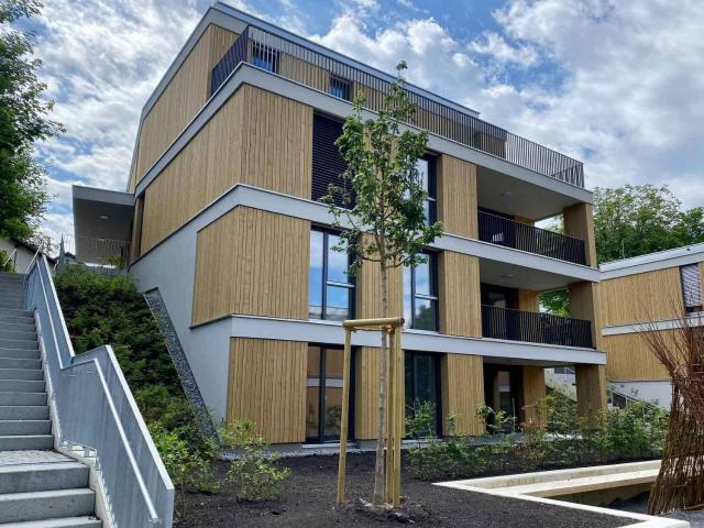 Hochwertige 2 Zimmer Gartenwohnung in Top Lage