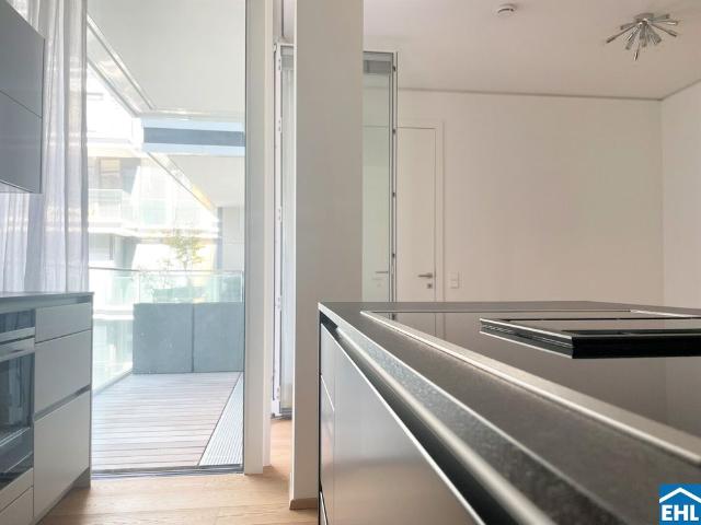 Hochwertige 2 Zimmerwohnung mit Terrasse im Diplomatenviertel beim Stadtpark!