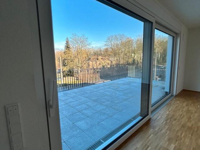 Hochwertige 2,5 Zimmer Wohnung mit großem Balkon&Weitblick