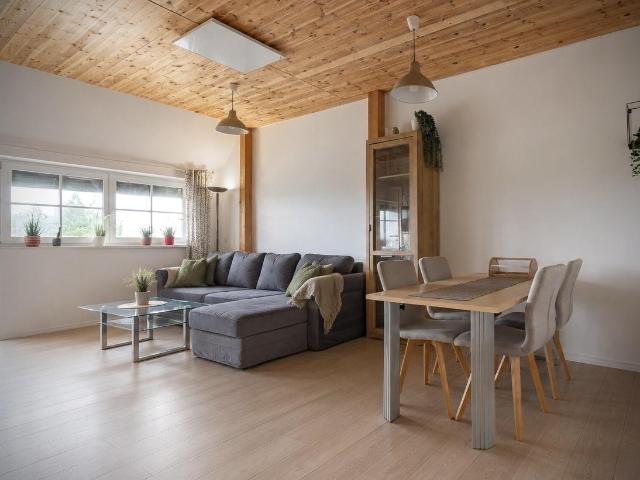 Hochwertige 2,5 Zimmer Wohnung nahe Salzburg