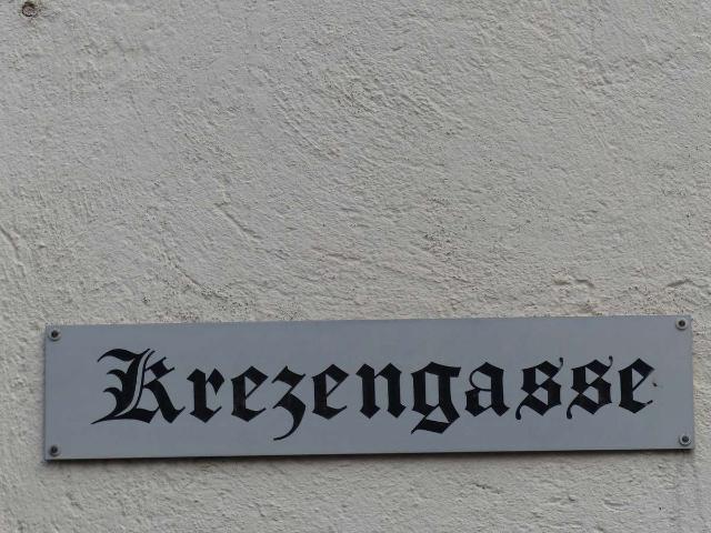 hochwertige 3 ZW mit Terrasse u. EBK zentral in Münchingen