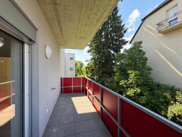 Lichtdurchflutete Neubauwohnung inkl. TG Abstellplatz