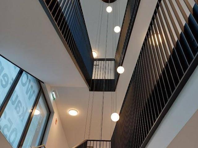 hochwertige 3 Zimmer Wohnung mit Loggia
