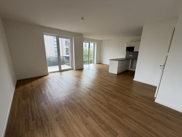 Hochwertige 3 Zimmer Wohnung mit sonnigem Balkon in ruhiger Wohnlage