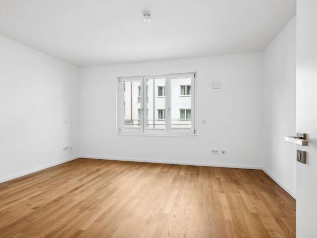 Hochwertige 3 Zimmer Wohnung nahe der St. Ursula Kirche