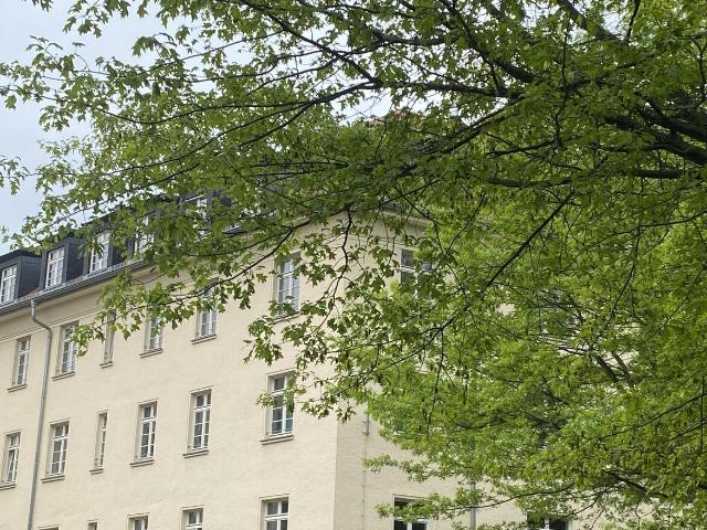 Hochwertige 3 Zimmer Wohnung in Anger Crottendorf mit Balkon und Parkett