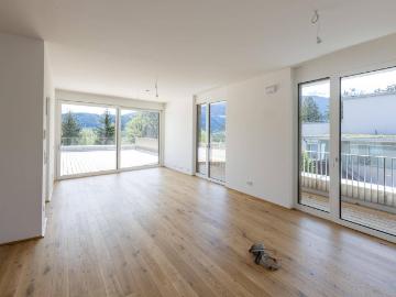 Hochwertige 3 Zimmer Penthousewohnung mit Dachterrasse W13