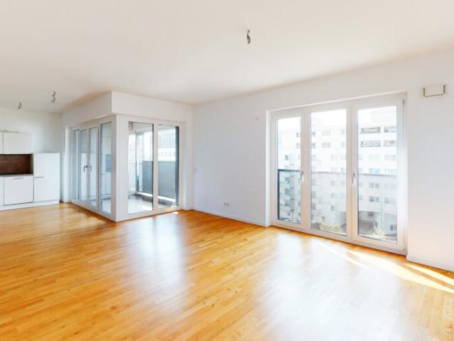 Hochwertige 3 Zimmerwohnung mit Einbauküche!