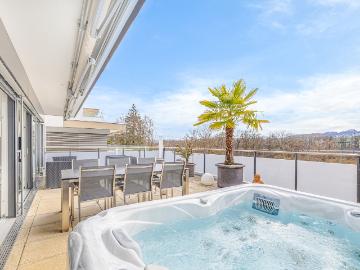 Hochwertige Terrassenwohnung mit Wellness‑Ambiente