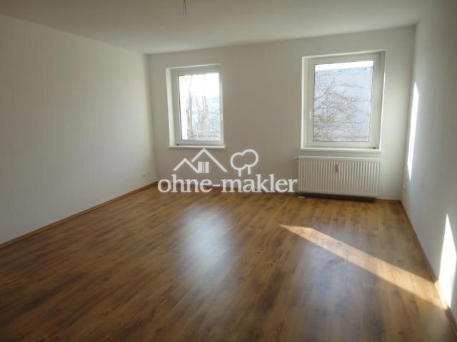 Hochwertige und schöne 4 Raumwohnung in guter Lage mit Wintergarten