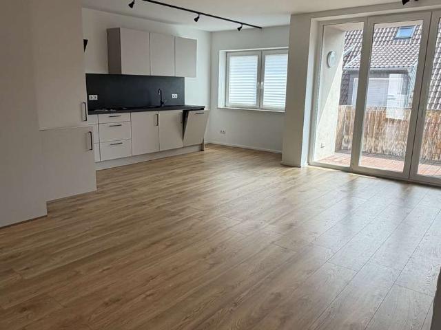 Hochwertige Wohnung | energetisch saniert | mit Balkon