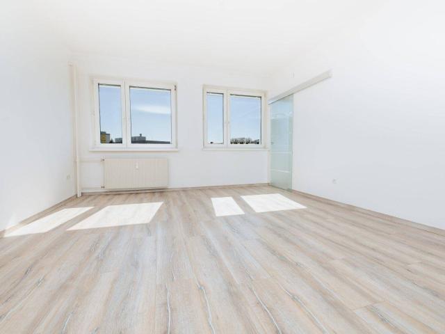 HOCHWERTIGE AUSSTATTUNG | STILVOLLE GARCONNIERE | TOP LAGE | HELLE RÄUME | PROJEKT WOHNEN
