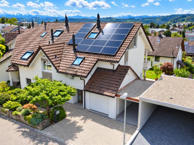 Hochwertige Doppelhaushälfte mit unverbaubarer Südwestlage