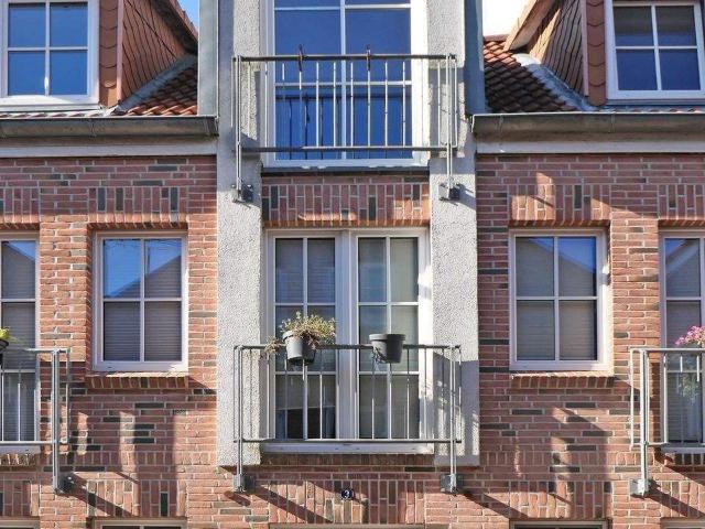 Hochwertige ErdgeschoÃwohnung in zentraler Lage in Stade