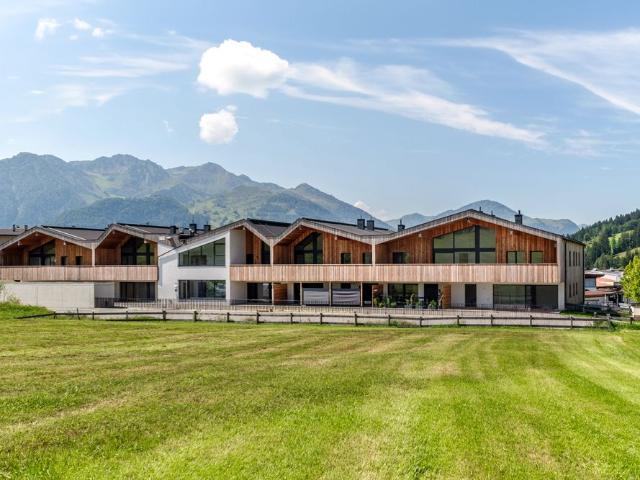 Hochwertige Gartenwohnung mit Blick auf die Steinberge