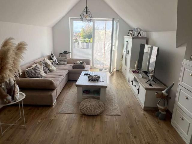 Hochwertige kernsarnierte Dachgeschosswohnung