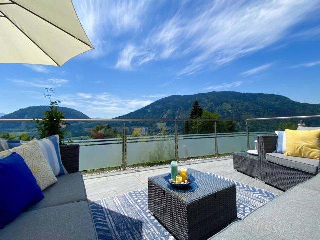 Hochwertige, lichtdurchflutete Wohnung in Treffen am Ossiacher See zu mieten!