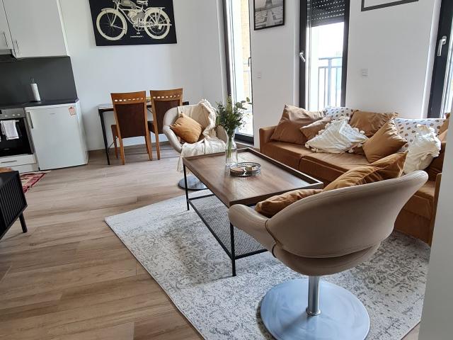 Hochwertige, moderne 2 Zimmer Neubauwohnung in scönen Sachsenhausen, Frankfurt Amsterdam Apartments for Rent