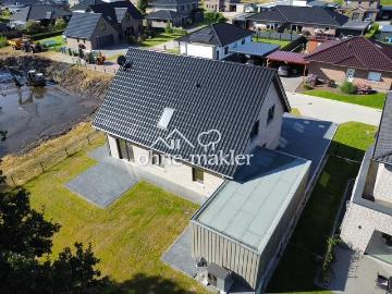 Helle Oberwohnung in Harkebrügge zu vermieten, mit Einbauküche und angenehmer Wohnlage!