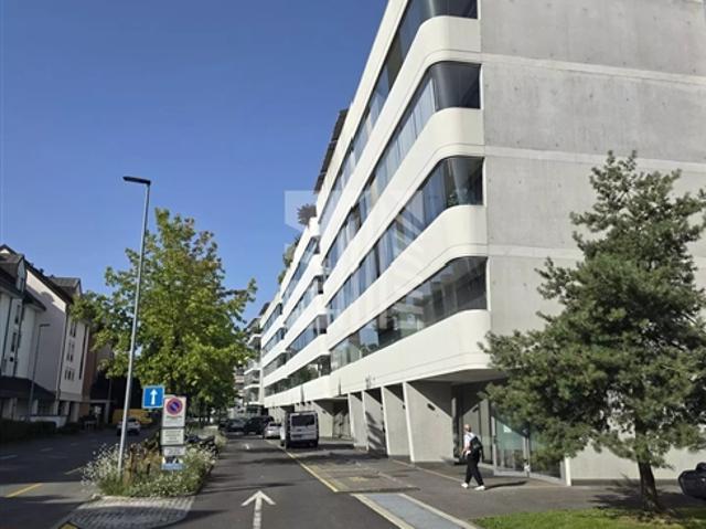 Moderne Gewerbefläche im Zentrum von Morges, 155 m²