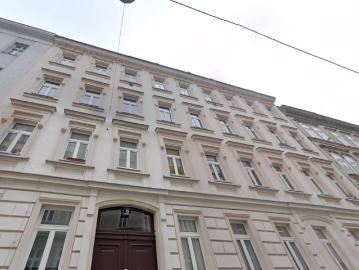 Hochwertiges Edelinvestment Vermietetes Dachappartment Ruhelage