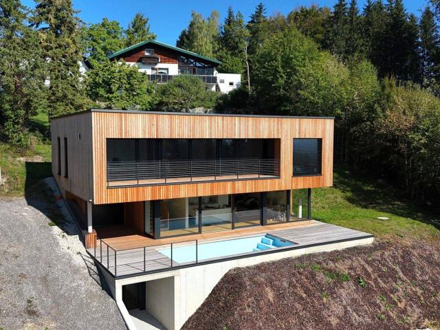 Hochwertiges Einfamilienhaus mit traumhaftem Fernblick