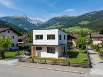 Hochwertiges Holzhaus mit Wohlfühlfaktor und sonnigen Garten