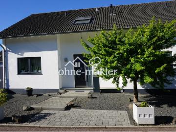 Hochwertiges „Haus im Haus“ mit Gartenparadies – Energieklasse A & Erdwärme