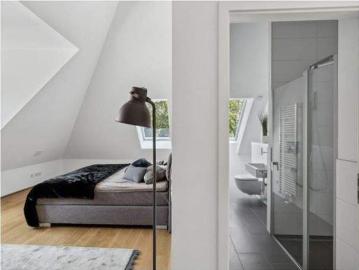 HOCHWERTIGES PENTHOUSE AM S BHF. WAIDMANNSLUST*SCHNELLE ANBINDUNG*AUFZUG*STELLPLATZ