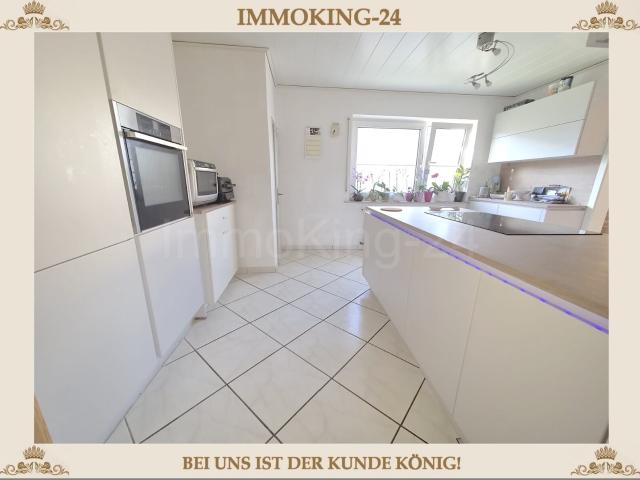HOCHWERTIGES UND GROSSES 1 2 FAMILIENHAUS IN GUTER LAGE! + INKL. SOLAR!