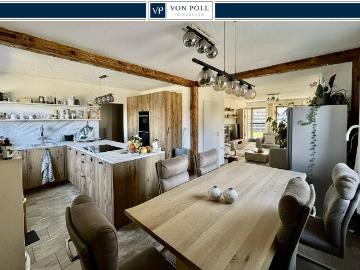 Hochwertiges Zweifamilienhaus mit Einliegerwohnung