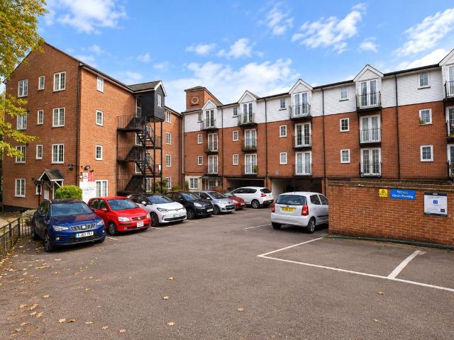 Hockerill Street, Bishop's Stortford, Hertfordshire CM23, 1 bed flat to rent, £895 pcm | PrimeLocation