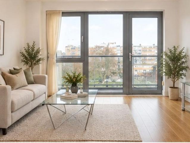 Hodgeson House, Christian Street, Whitechapel E1, 1 bed flat to rent, £2,100 pcm | PrimeLocation