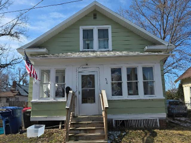 Hodgman St