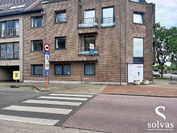 HOEKAPPARTEMENT MET KELDERBERGING