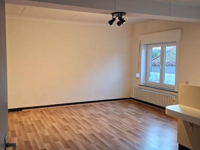 Hoekwoning te huur in Herk de Stad voor € 790 met 1 slaapkamer