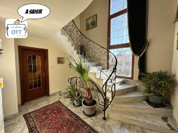 HOENHEIM, impasse Maison 200m²/5,25 ares