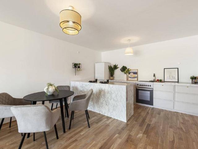 Hof am Park Praktische 3 Zimmer Wohnung mit Balkon & Südausrichtung