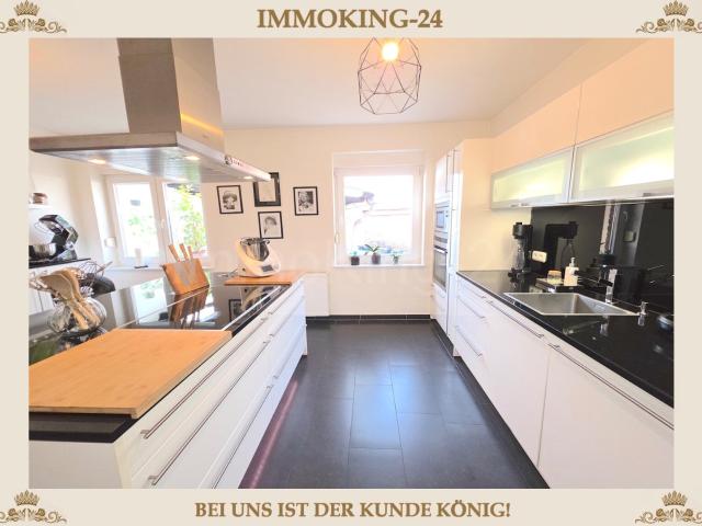 HOFANLAGE + SCHEUNE + STALLUNGEN + GROSSER GARTEN! VIELE MODERNISIERUNGEN!